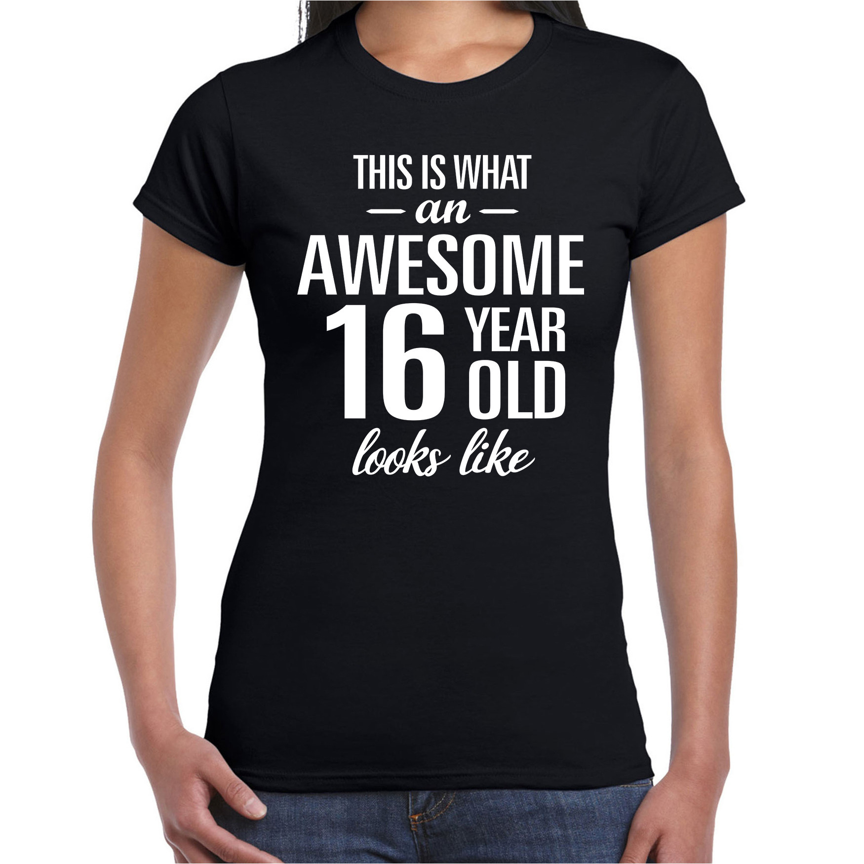 Awesome 16 year / 16 jaar cadeau t-shirt zwart dames