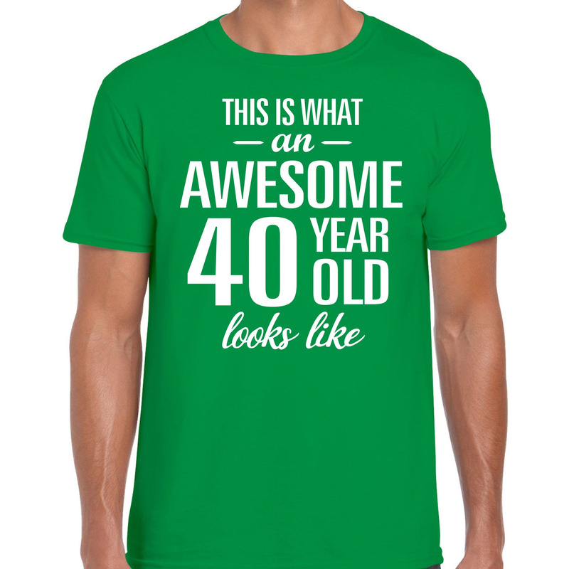 Awesome 40 year / 40 jaar cadeau t-shirt groen heren