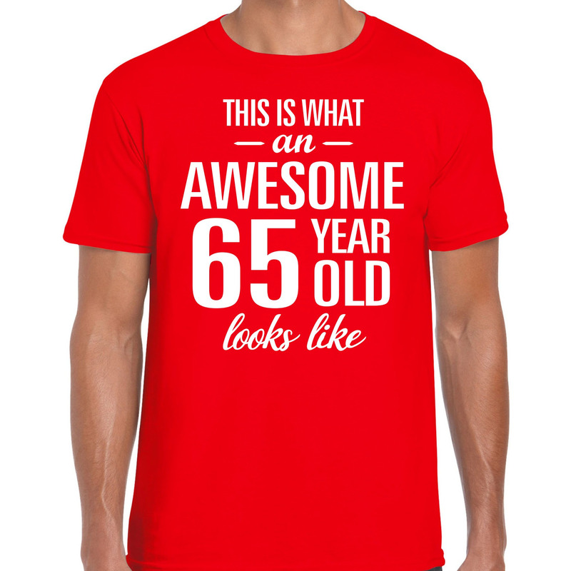 Awesome 65 year / 65 jaar cadeau t-shirt rood heren