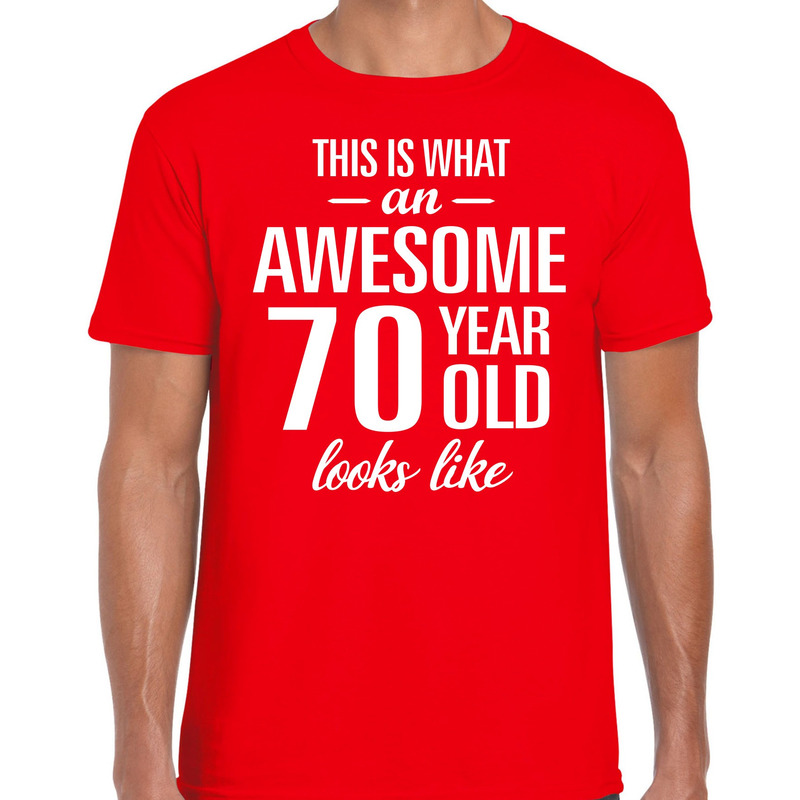 Awesome 70 year / 70 jaar cadeau t-shirt rood heren