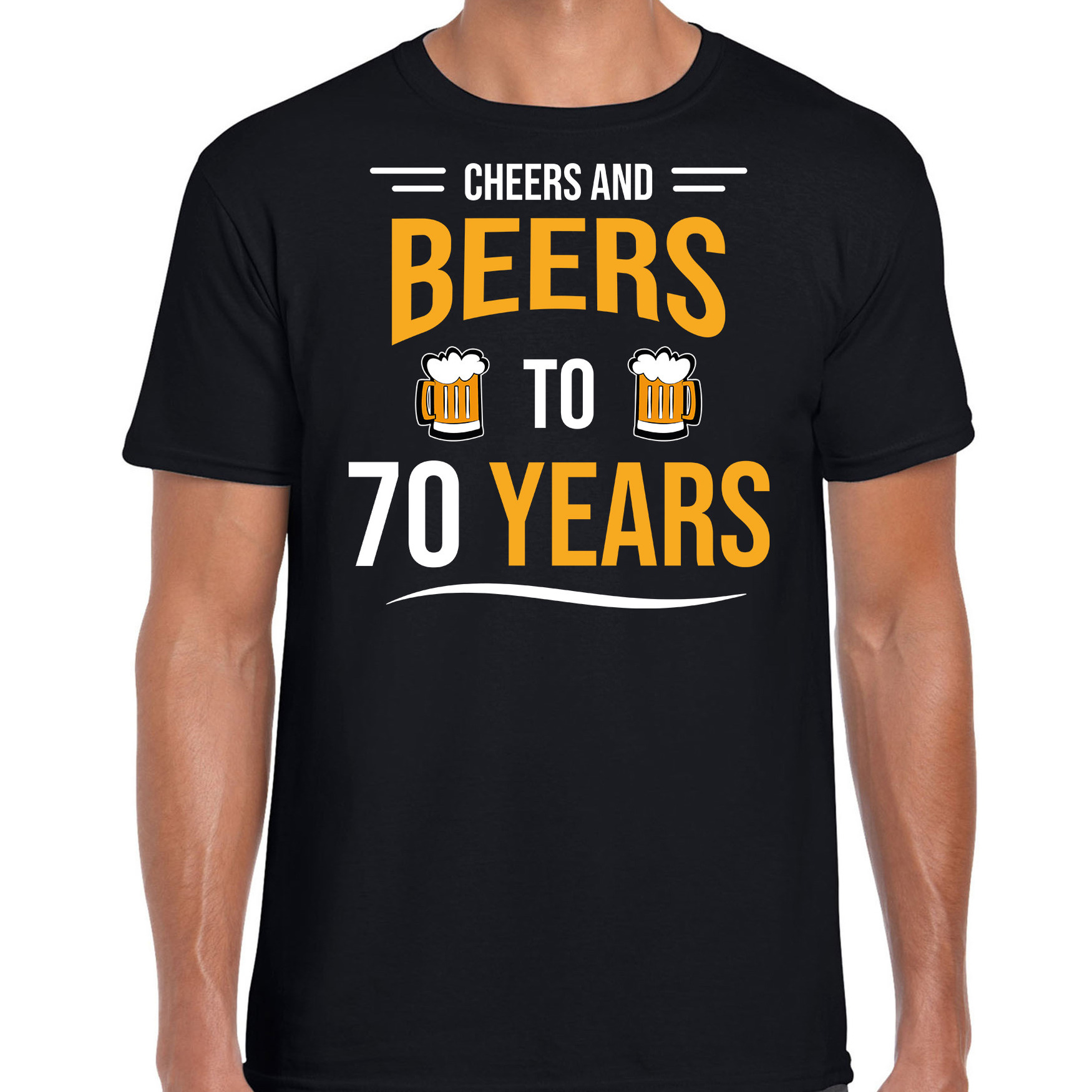 Cheers and beers 70 jaar verjaardag cadeau t-shirt zwart voor heren