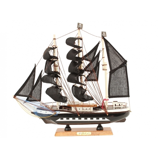 Decoratie model piratenschip 34 cm