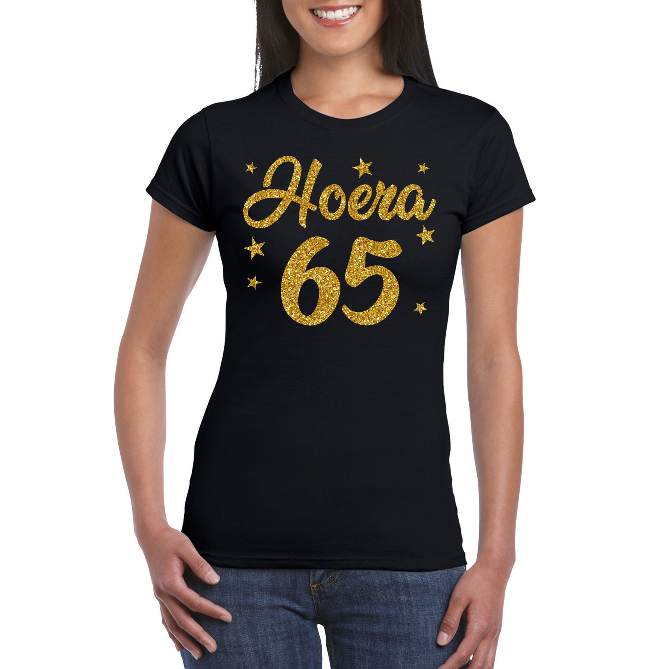 Hoera 65 jaar verjaardag cadeau t-shirt goud glitter op zwart dames