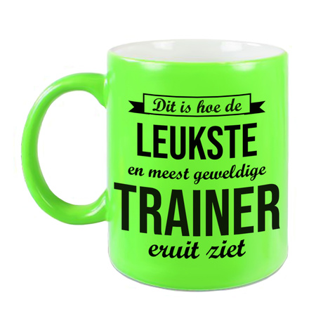 Leukste en meest geweldige trainer gift coffee mug / tea cup neon green 330 ml
